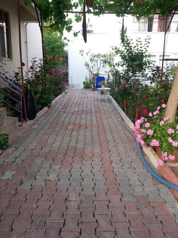 Keramos Pansiyon Finike Eksteriør bilde